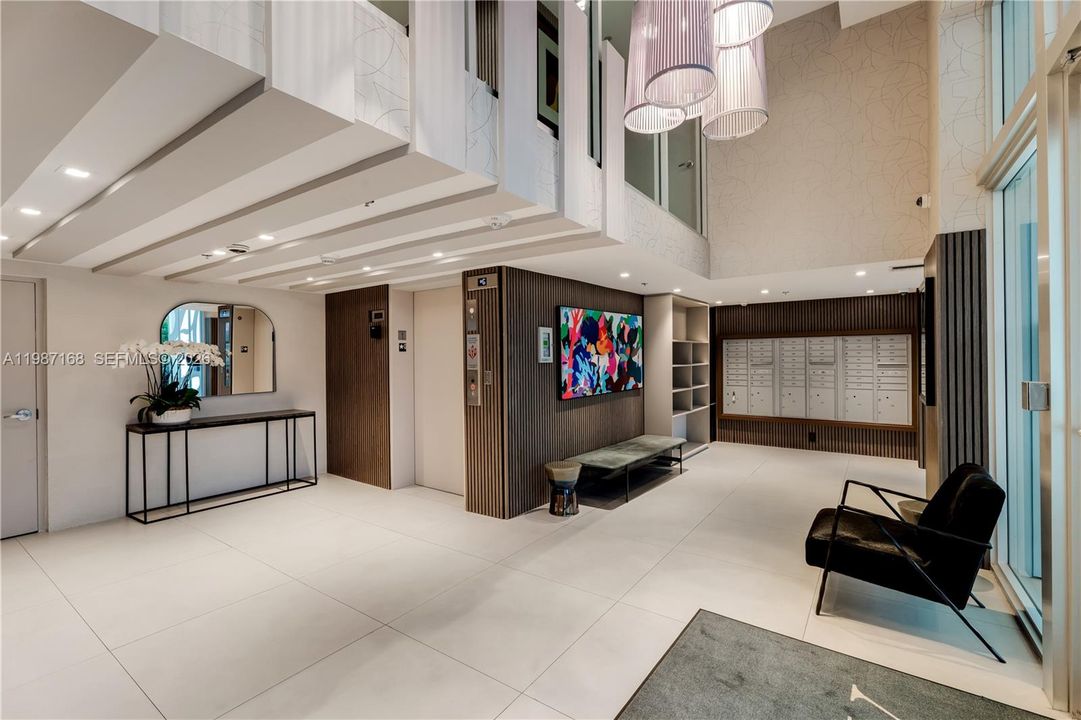 На продажу: $999,999 (3 спален, 2 ванн, 1305 Квадратных фут)