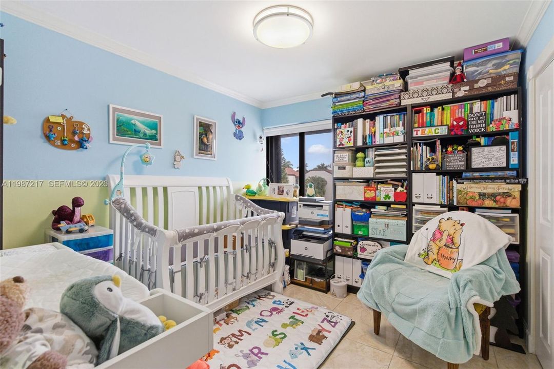 Vendido Recientemente: $425,000 (3 camas, 2 baños, 1340 Pies cuadrados)