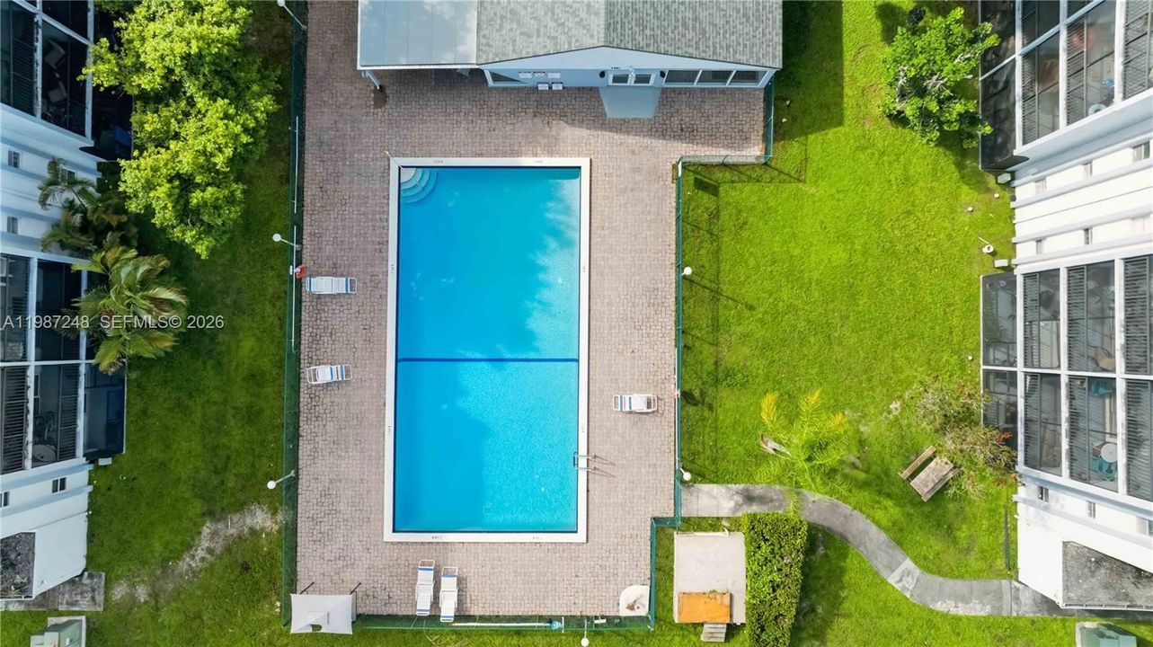 En Venta: $139,900 (1 camas, 1 baños, 925 Pies cuadrados)