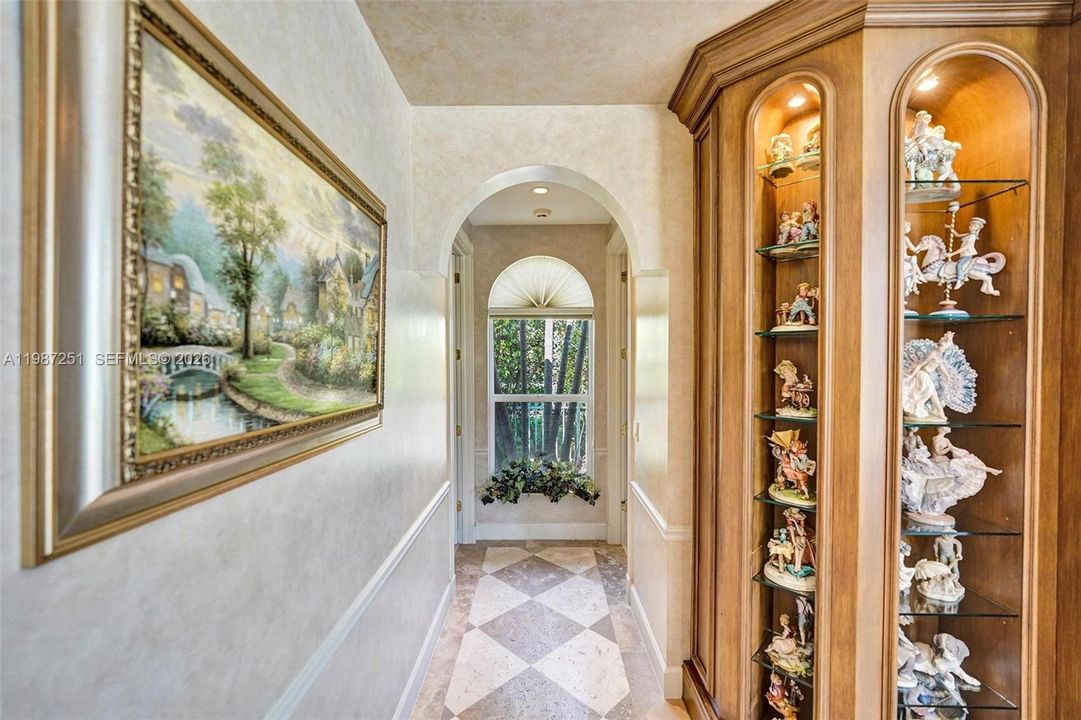 For Sale: $2,350,000 (4 beds, 4 baths, 3774 Square Feet)