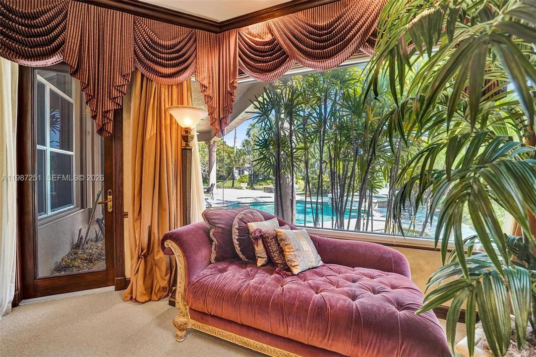 For Sale: $2,350,000 (4 beds, 4 baths, 3774 Square Feet)