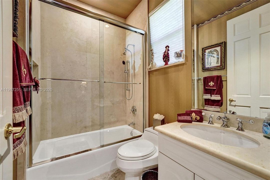 For Sale: $2,350,000 (4 beds, 4 baths, 3774 Square Feet)