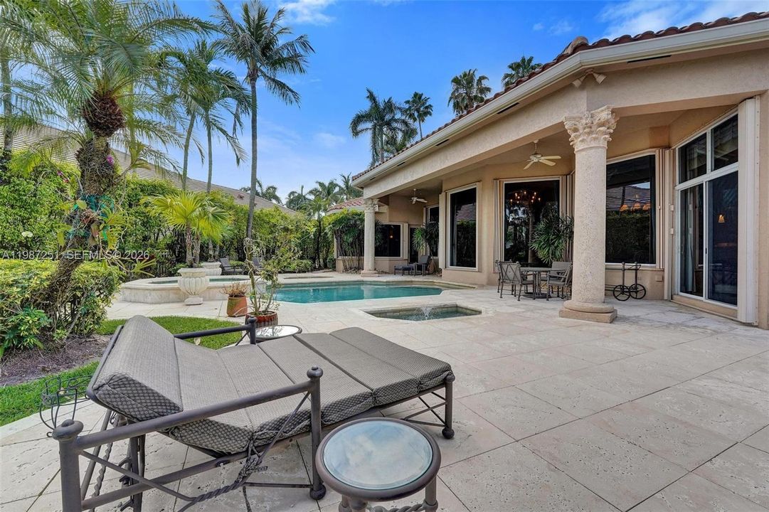 For Sale: $2,350,000 (4 beds, 4 baths, 3774 Square Feet)
