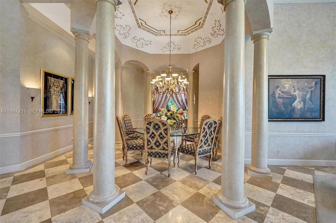 For Sale: $2,350,000 (4 beds, 4 baths, 3774 Square Feet)