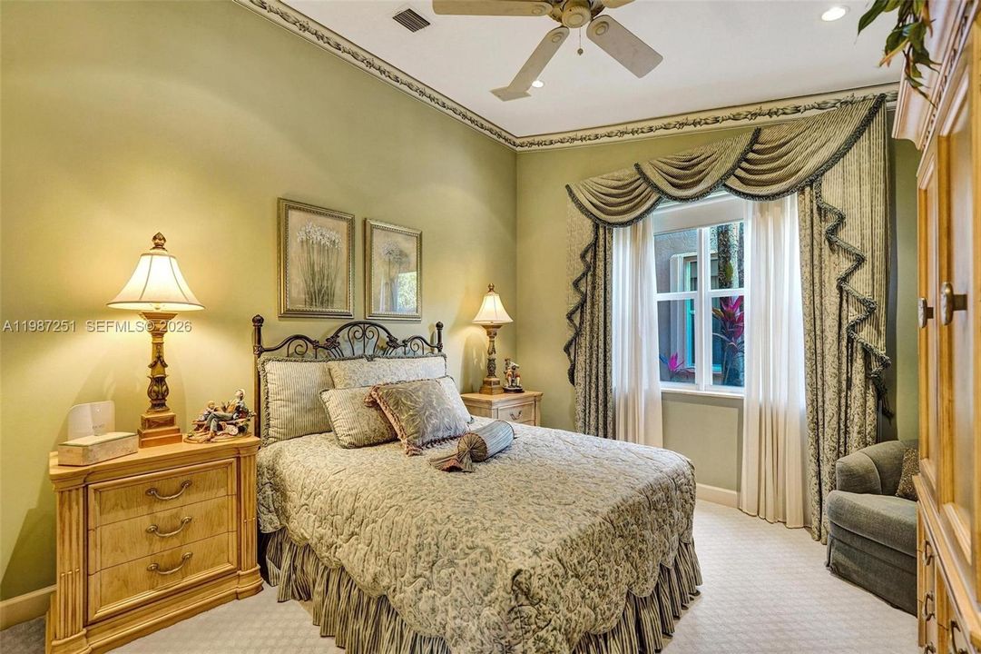 For Sale: $2,350,000 (4 beds, 4 baths, 3774 Square Feet)
