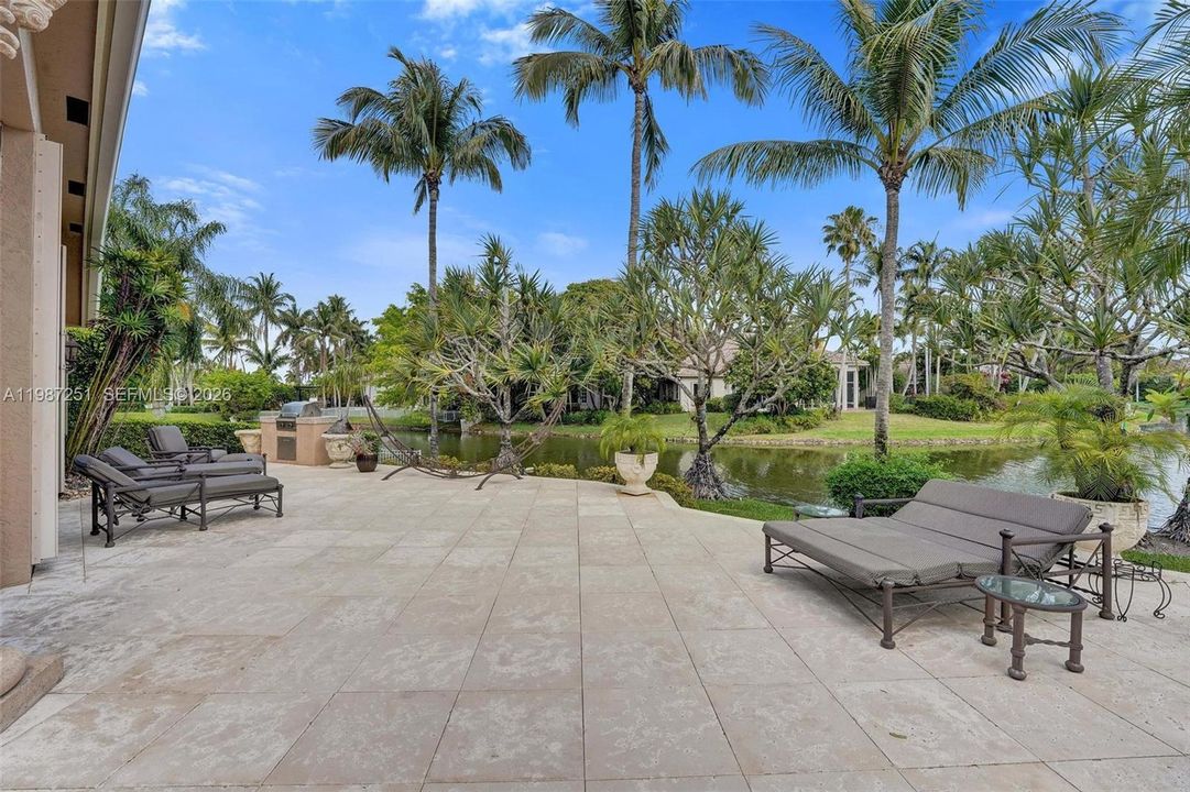For Sale: $2,350,000 (4 beds, 4 baths, 3774 Square Feet)