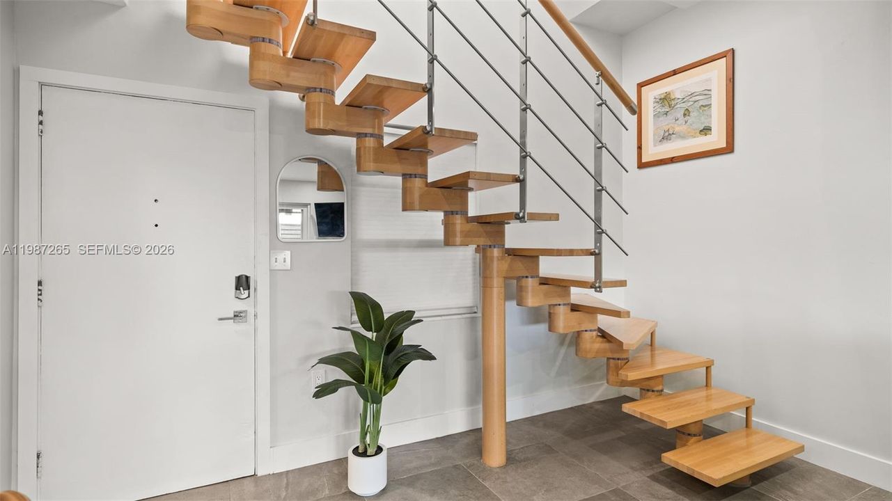 En Venta: $499,000 (2 camas, 1 baños, 1035 Pies cuadrados)