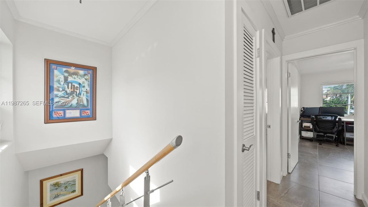 En Venta: $499,000 (2 camas, 1 baños, 1035 Pies cuadrados)