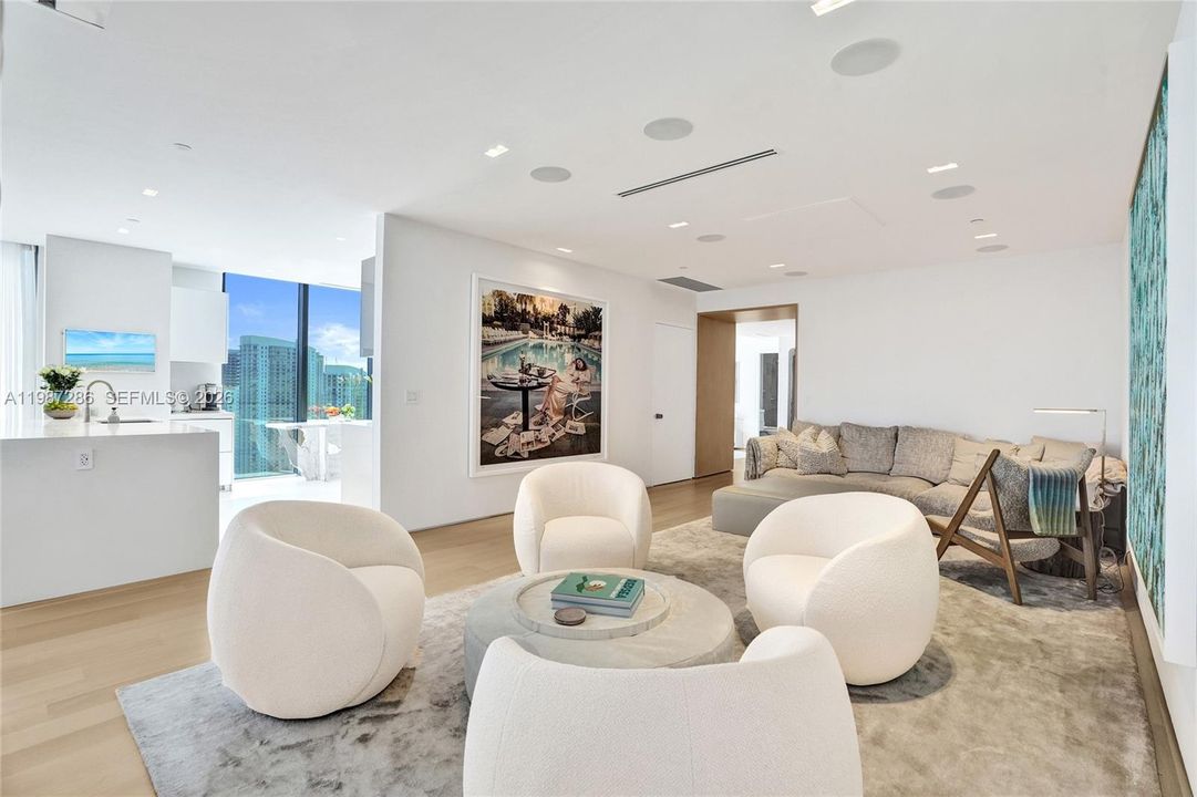 На продажу: $5,995,000 (5 спален, 5 ванн, 3966 Квадратных фут)