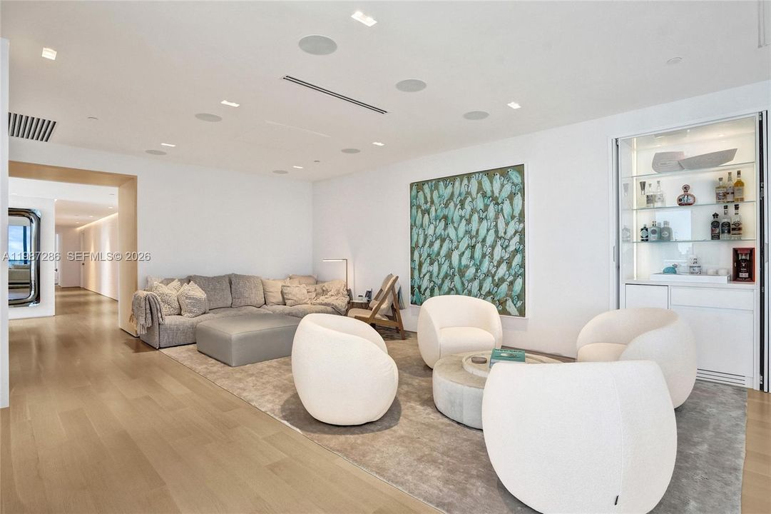 На продажу: $5,995,000 (5 спален, 5 ванн, 3966 Квадратных фут)