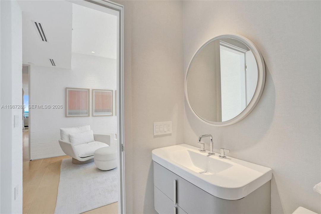 На продажу: $5,995,000 (5 спален, 5 ванн, 3966 Квадратных фут)