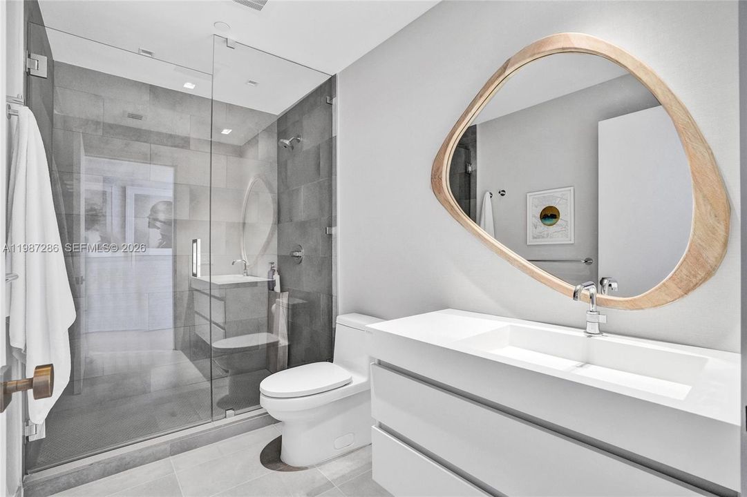 На продажу: $5,995,000 (5 спален, 5 ванн, 3966 Квадратных фут)