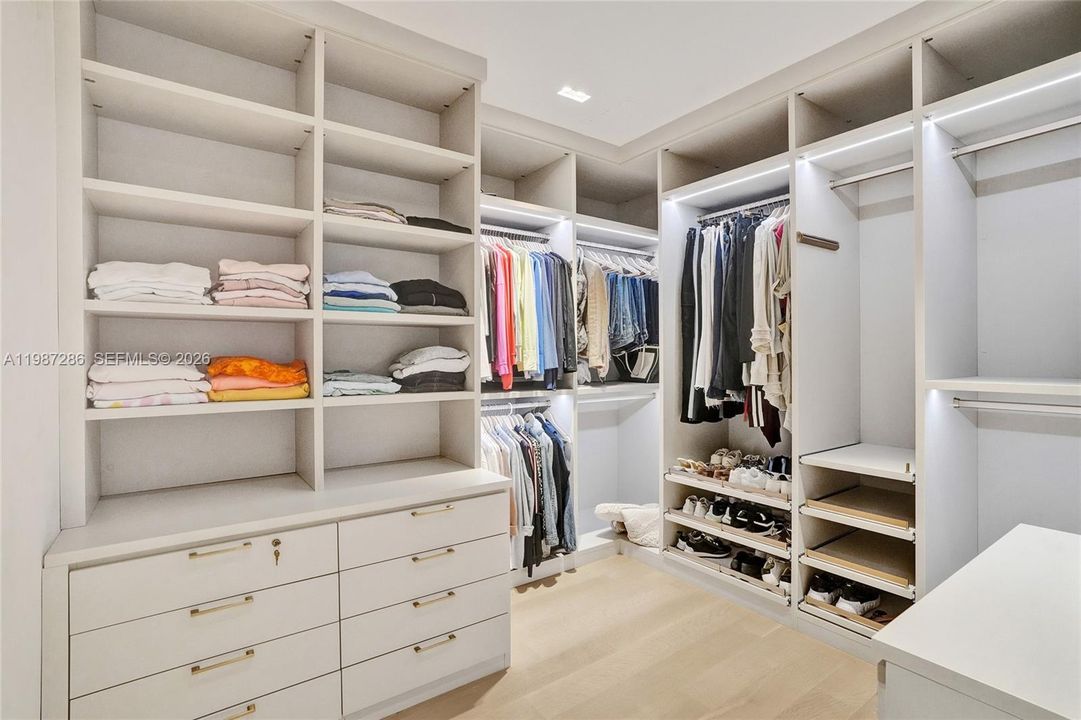 На продажу: $5,995,000 (5 спален, 5 ванн, 3966 Квадратных фут)