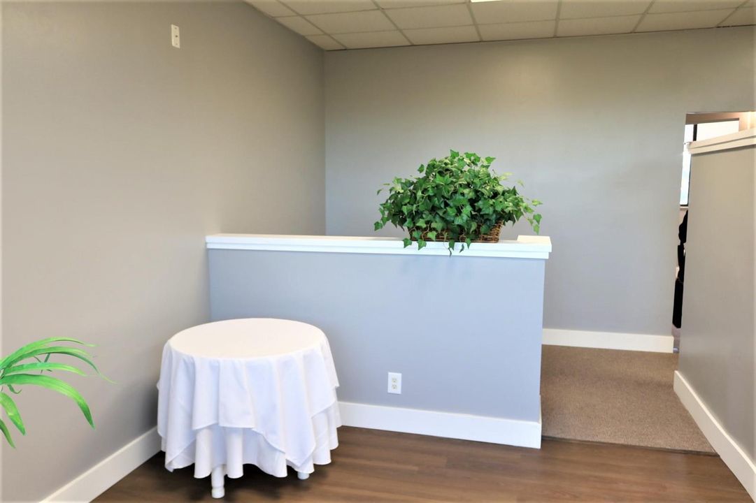 RECEPTIONIST AREA