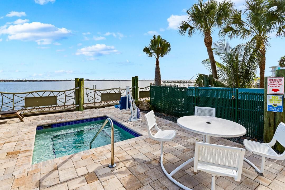 41 SW Seminole Street #307-19