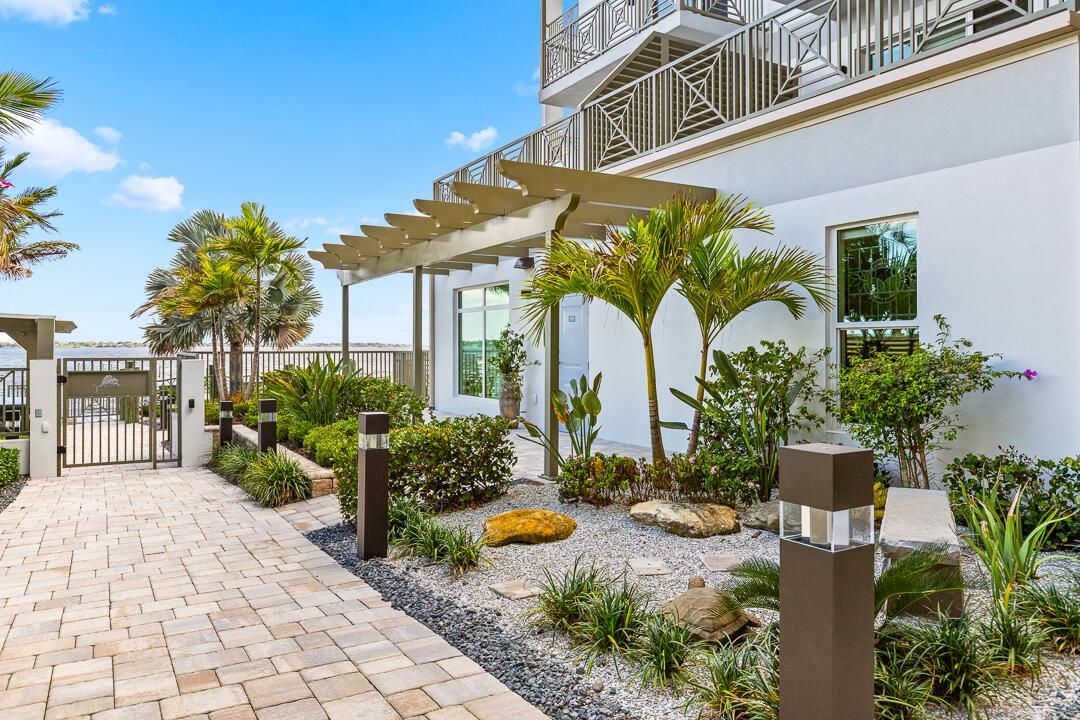 41 SW Seminole Street #307-55