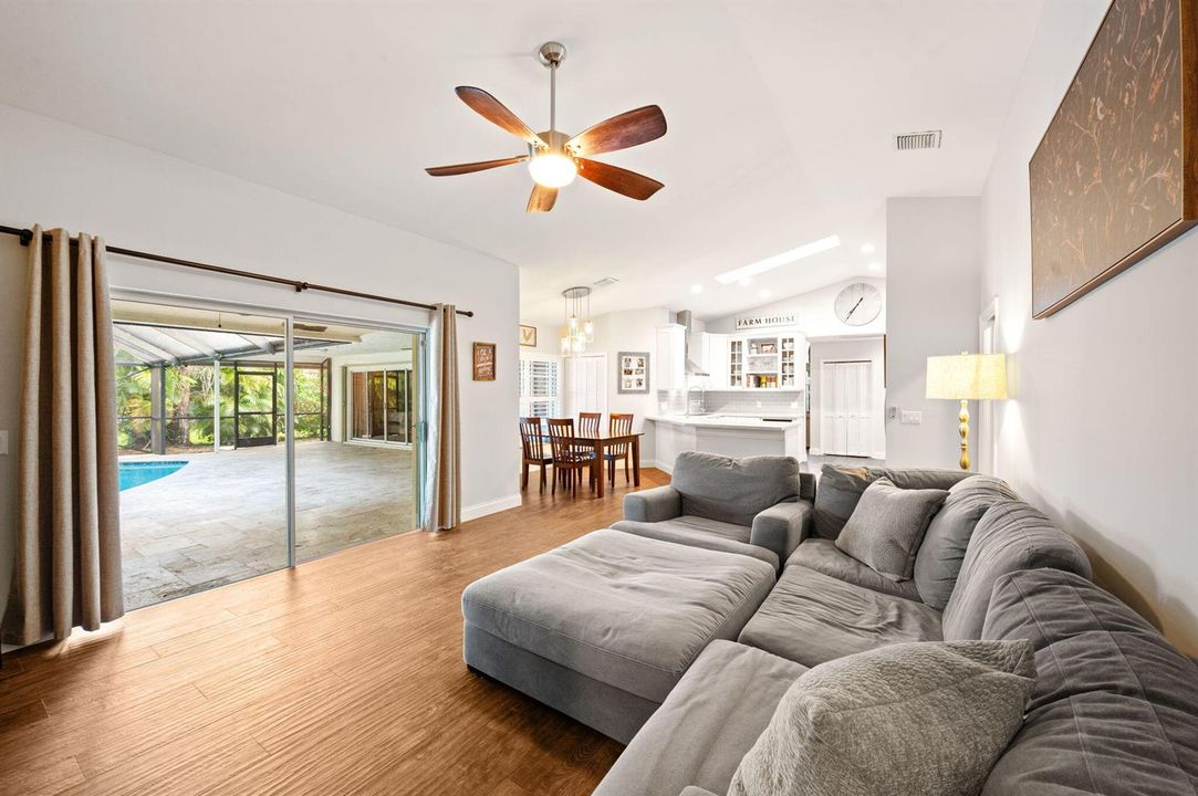 12-web-or-mls-1738-lindsey-ct