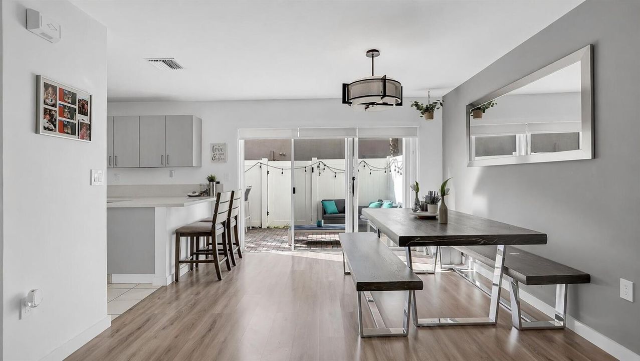 Living Kitchen 2221 Nw 171st Ter