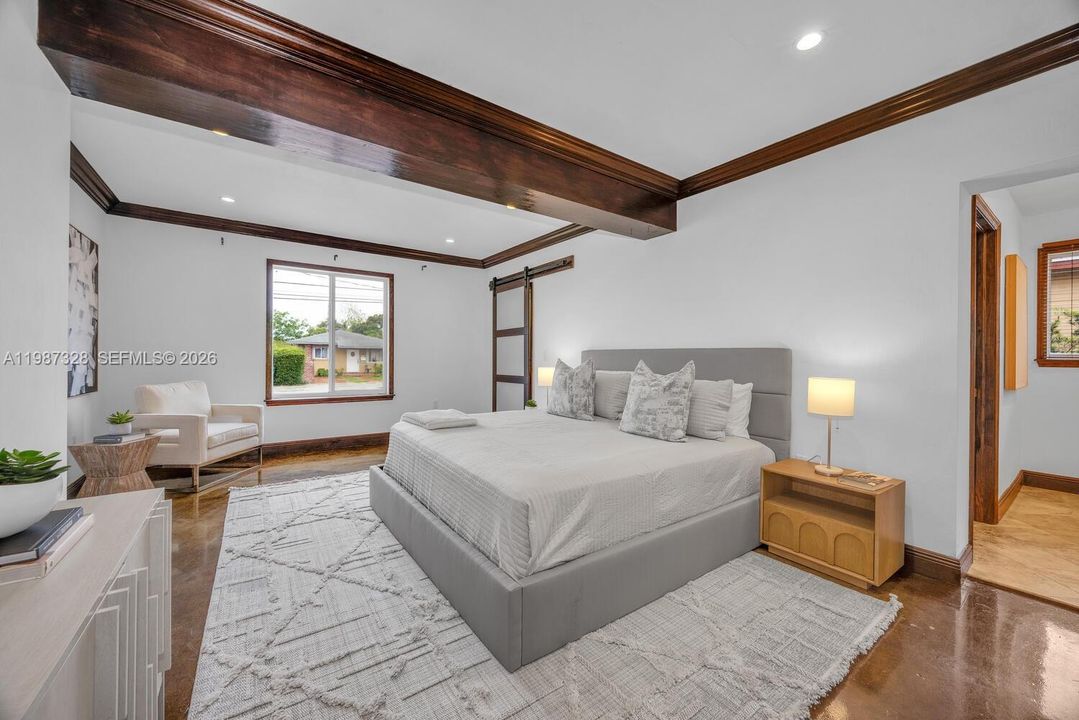 Active With Contract: $925,000 (3 beds, 3 baths, 2249 Square Feet)