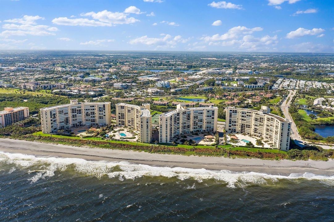 055-100OceanTrailWay609-Jupiter-FL-SMALL