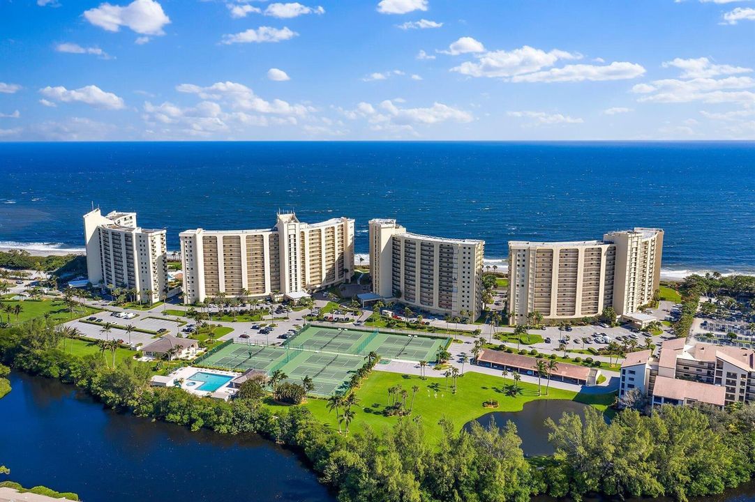 045-100OceanTrailWay609-Jupiter-FL-SMALL