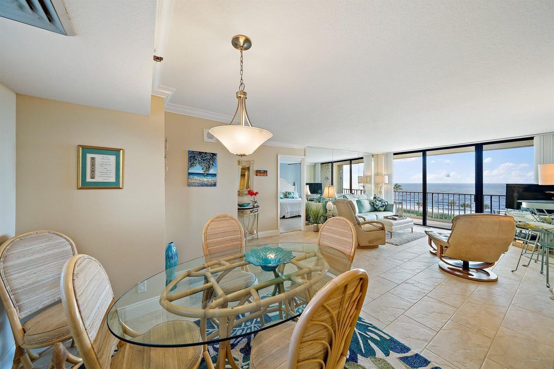 015-100OceanTrailWay609-Jupiter-FL-SMALL