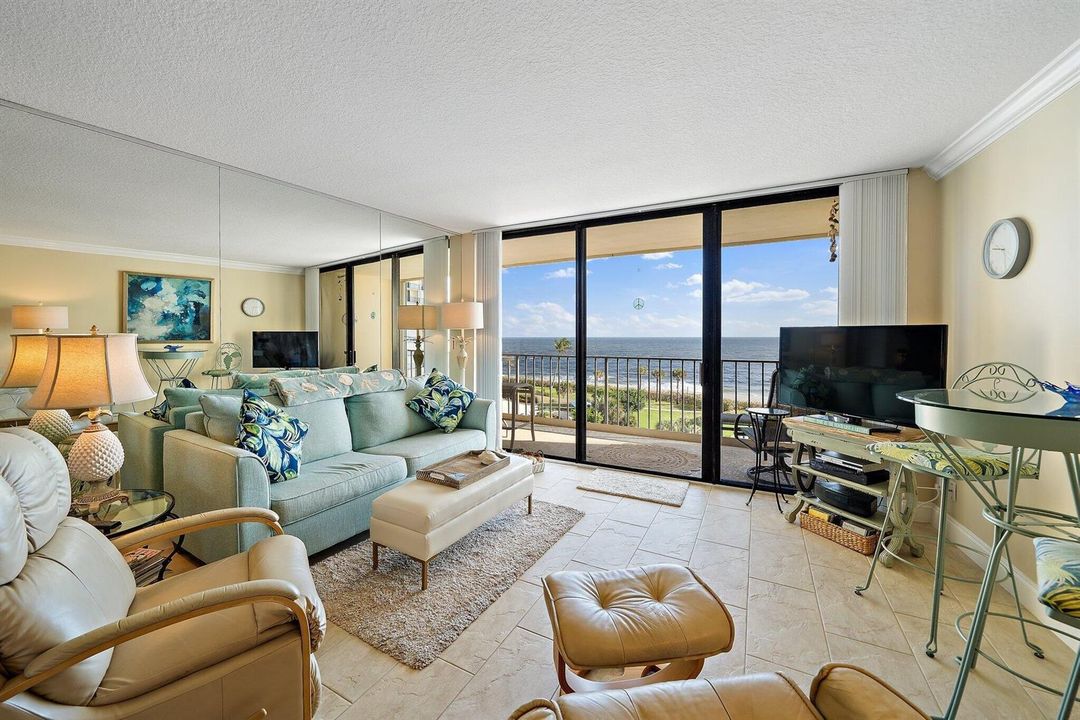 004-100OceanTrailWay609-Jupiter-FL-SMALL