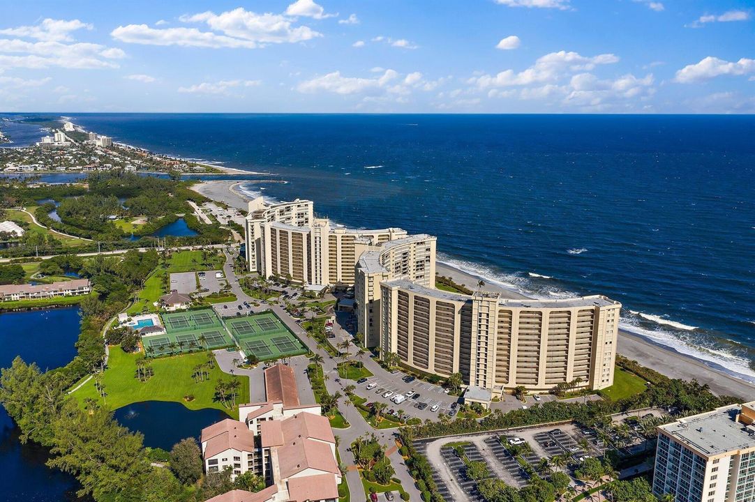 048-100OceanTrailWay609-Jupiter-FL-SMALL