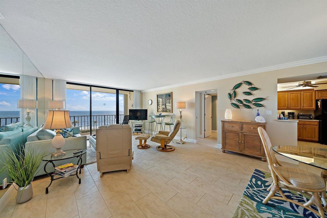 003-100OceanTrailWay609-Jupiter-FL-SMALL