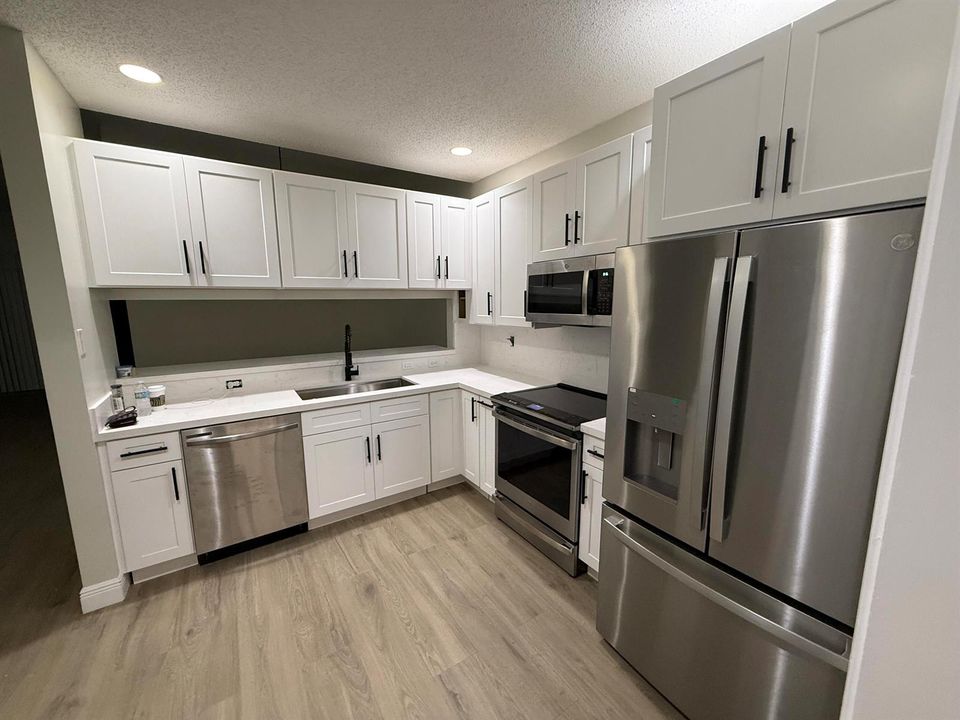 kitchen IMG_7608