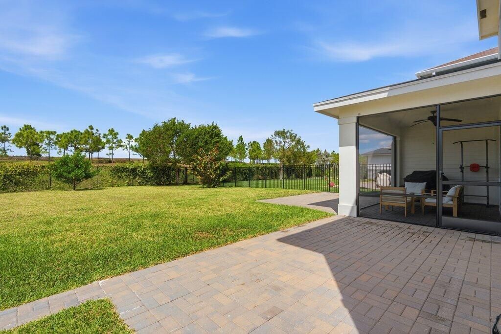Backyard R