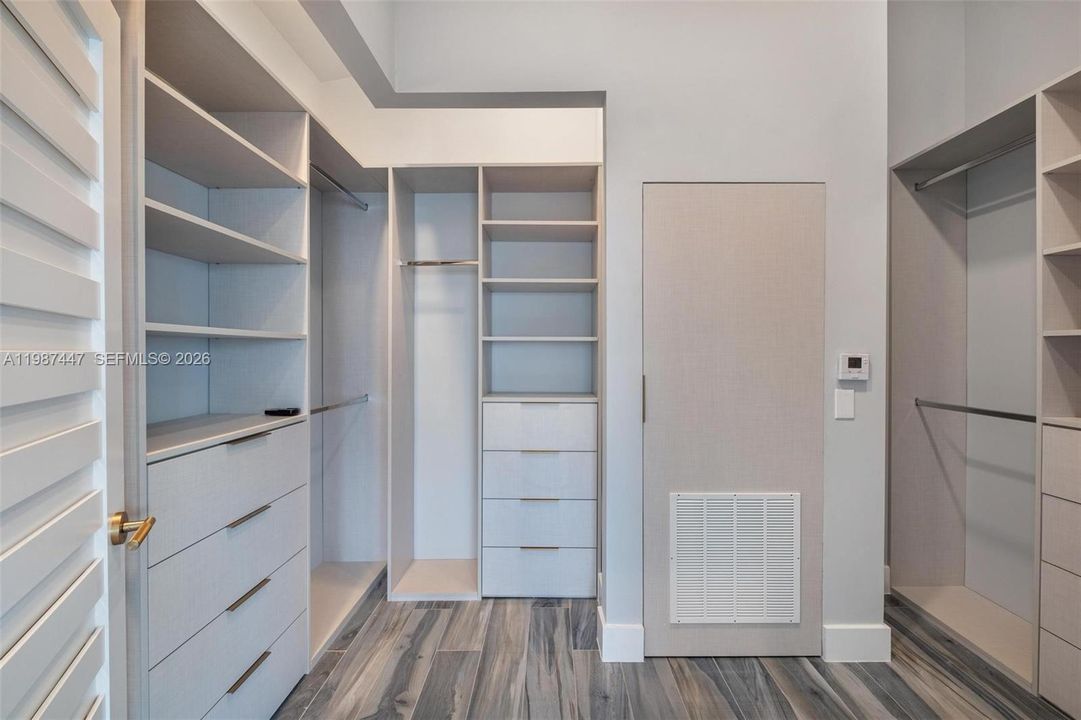 En Renta: $35,000 (5 camas, 4 baños, 3094 Pies cuadrados)