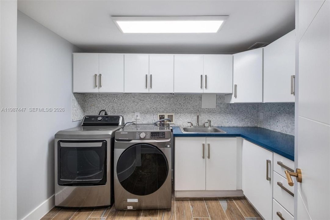 En Renta: $35,000 (5 camas, 4 baños, 3094 Pies cuadrados)