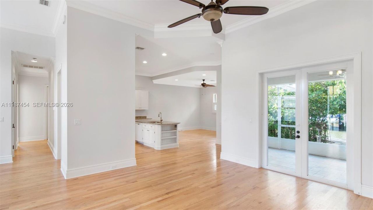 For Sale: $1,595,000 (4 beds, 3 baths, 2501 Square Feet)