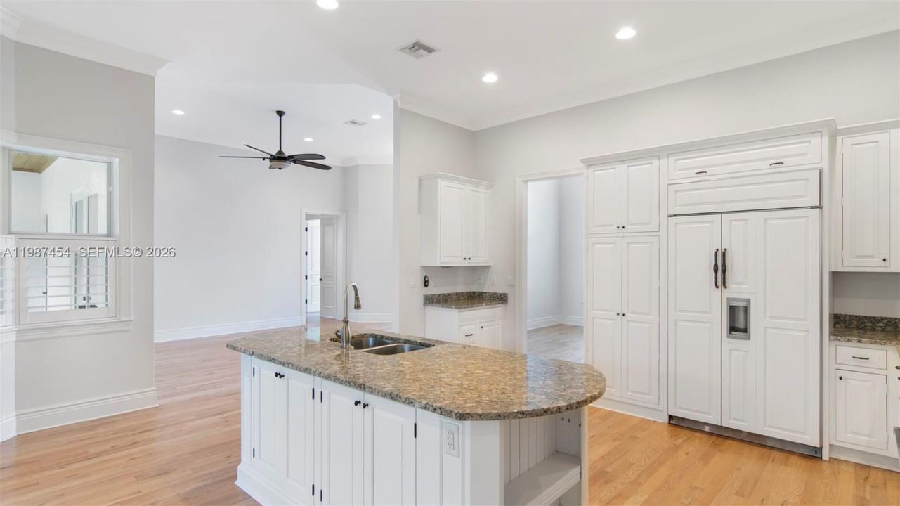 For Sale: $1,595,000 (4 beds, 3 baths, 2501 Square Feet)
