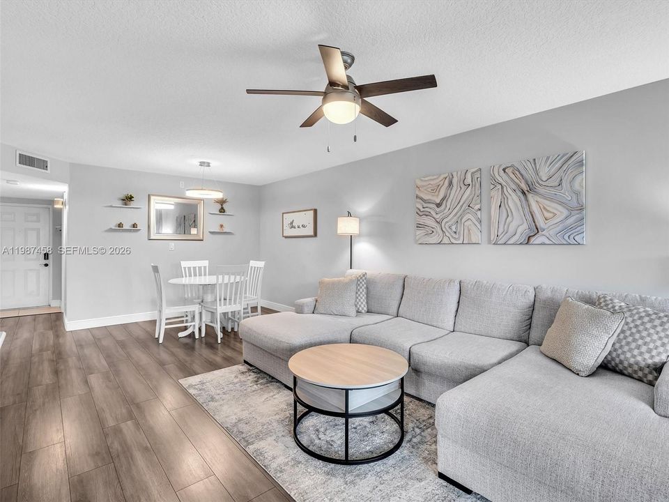 Active With Contract: $300,000 (3 beds, 2 baths, 1155 Square Feet)