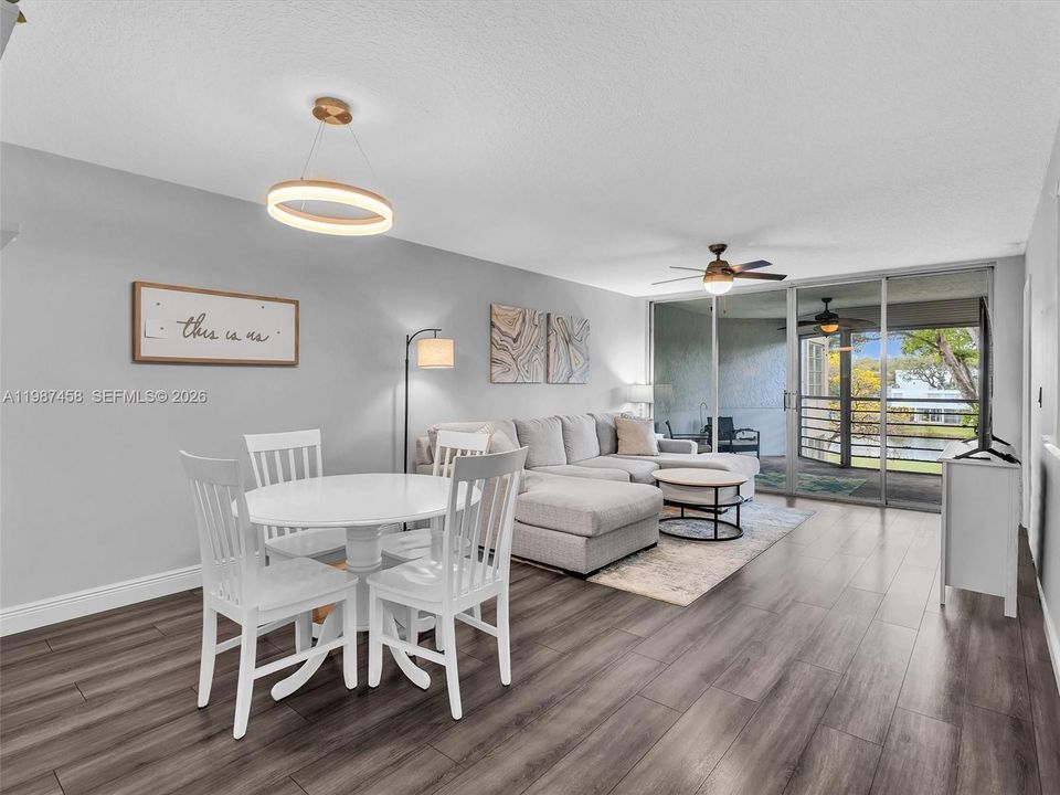 Active With Contract: $300,000 (3 beds, 2 baths, 1155 Square Feet)