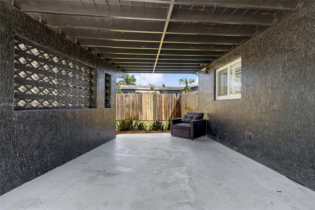 Carport