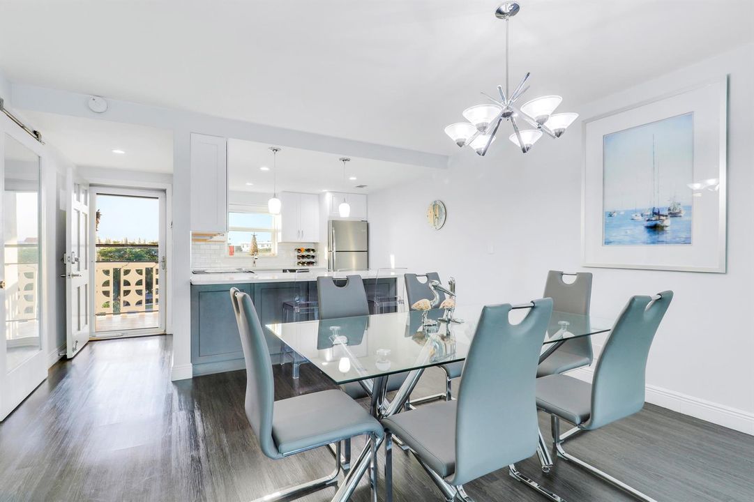 Dining Area/Entry Way
