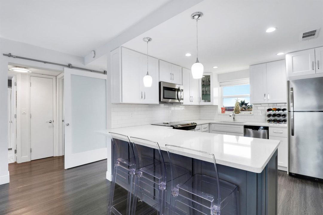 Kitchen/Entry Way