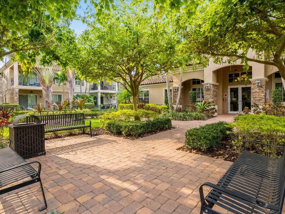 47-15826 Binks Pointe Ter