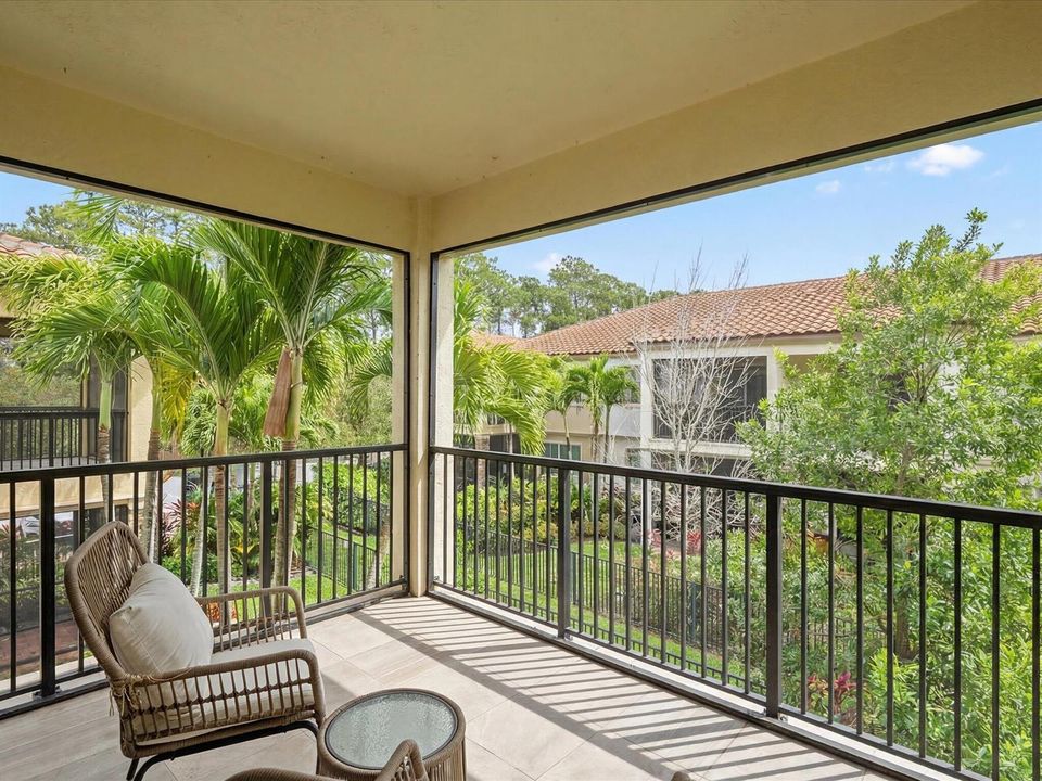 42-15826 Binks Pointe Ter