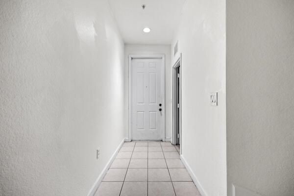 2511 front entrance