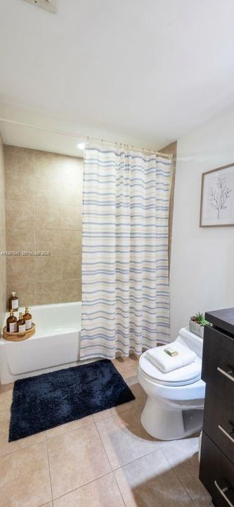 На продажу: $345,000 (3 спален, 2 ванн, 1326 Квадратных фут)