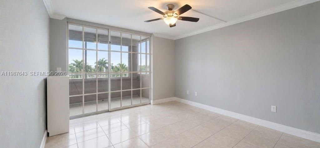 На продажу: $345,000 (3 спален, 2 ванн, 1326 Квадратных фут)