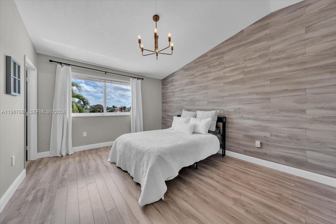 На продажу: $479,000 (2 спален, 2 ванн, 1160 Квадратных фут)