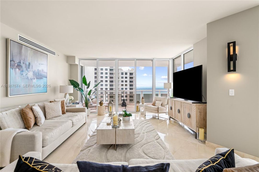 For Sale: $2,695,000 (3 beds, 3 baths, 2591 Square Feet)
