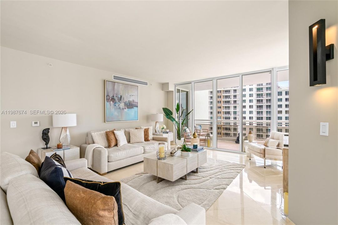 For Sale: $2,695,000 (3 beds, 3 baths, 2591 Square Feet)