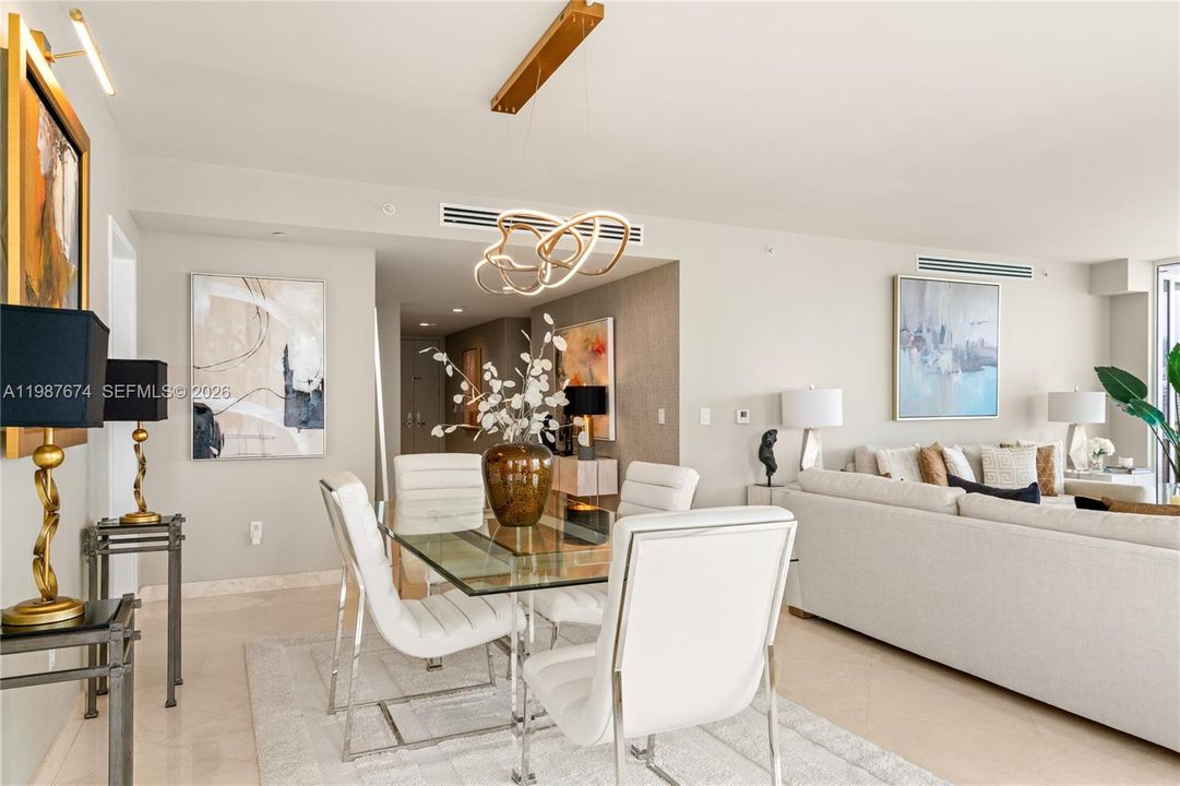 For Sale: $2,695,000 (3 beds, 3 baths, 2591 Square Feet)