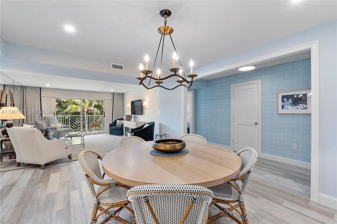 Recently Rented: $18,000 (2 beds, 2 baths, 1395 Square Feet)
